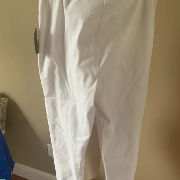 Pants - Picture 4 of 4